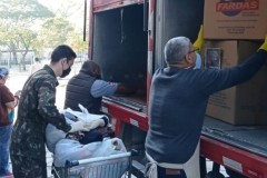 Nossos Voluntários Aquecendo Quem Mais Precisa - Porto Alegre, Pelotas, Farroupilha e Santo Ângelo - 03