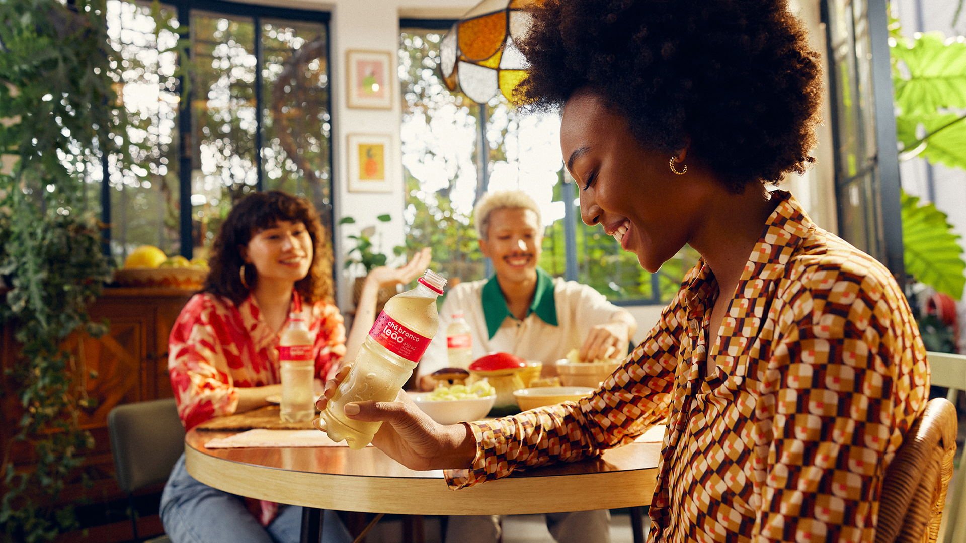 NOVIDADE LEÃO: CHÁ BRANCO LICHIA , MAIS SABOR PARA DEIXAR TODOS OS MOMENTOS ESPECIAIS